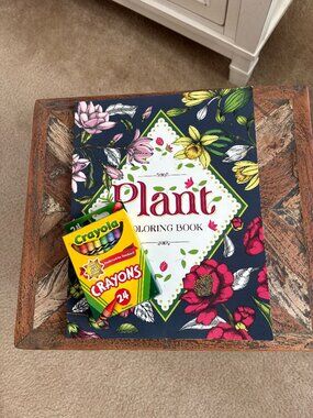 PLANT Coloring Book: Floral Coloring Book for Adults with Box of 24 Crayons